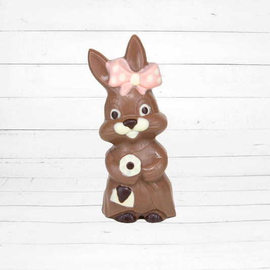 Osterhase Mutter mit Tasche, 100g / 19cm