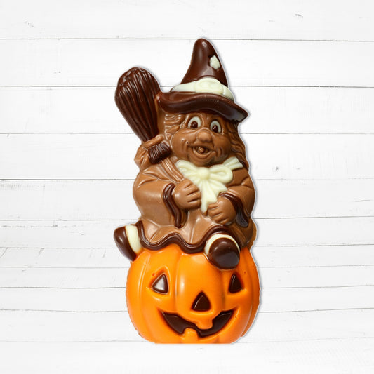Halloween Hexe auf Kürbis, 100g