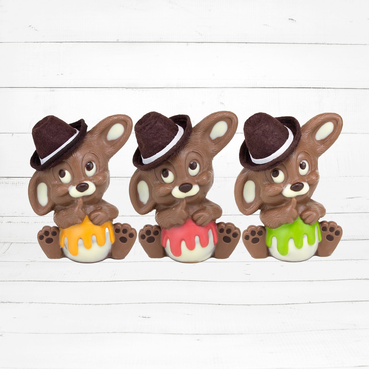 Lara mit Hut, 125g / 14.5cm